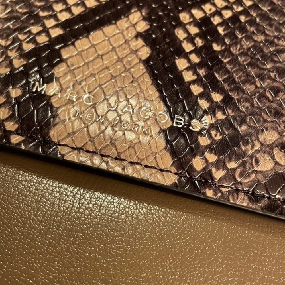 Marc Jacobs purse/crossbody - Picture 2 of 6